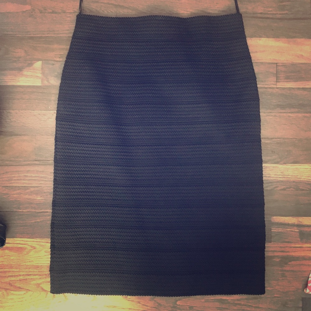 zara pencil skirt